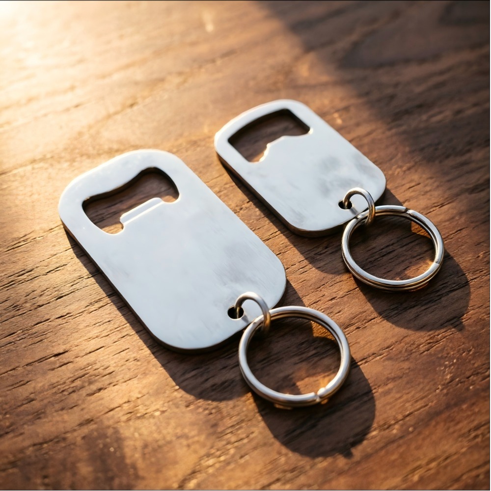 Creativity Bottle Opener Keych - Bottle Opener Keyring のレビューと価格